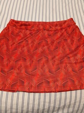Greg Norman Red Patterned Women's Golf Skort - Skirt W/ Shorts Sz S